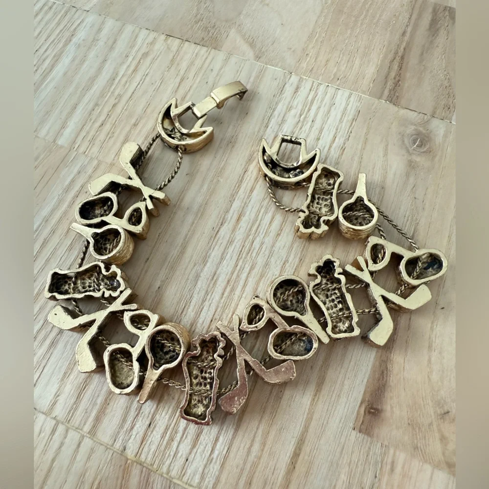 Vintage gold tone golf charm slider bracelet